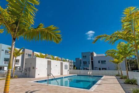 Chic Apt Private Balcony At Aventura - Cloud9 - 2535 Pousada Miami